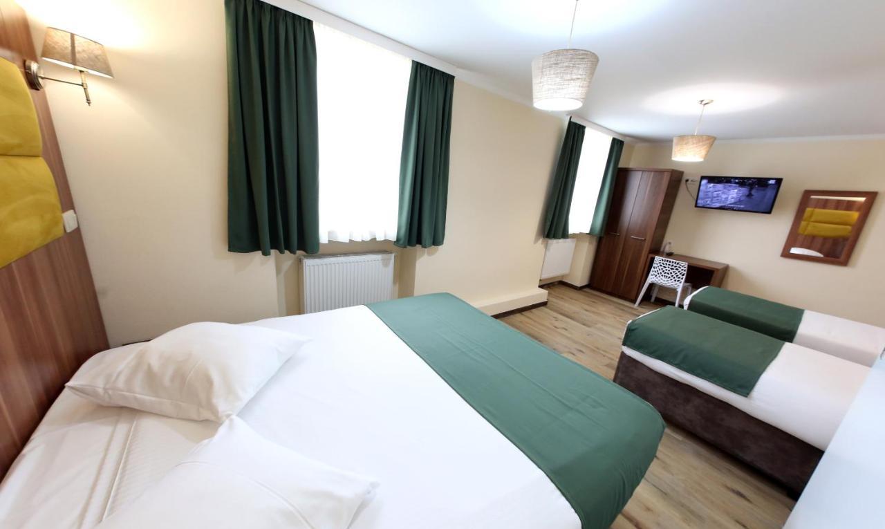 Sun Hotel Saint-Gilles Exteriör bild